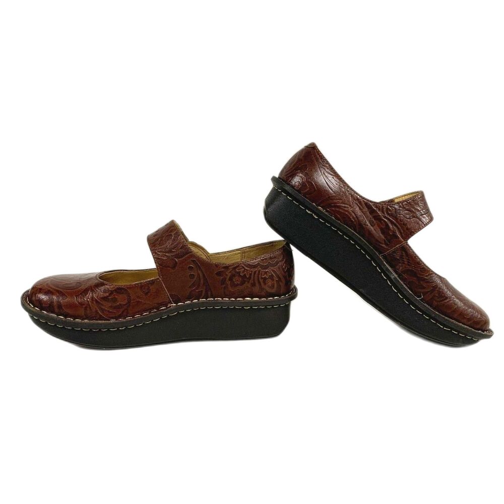 Alegria Paloma Embossed Brown Leather Mary Jane Clogs Size 38 (7.5) - Picture 4 of 7